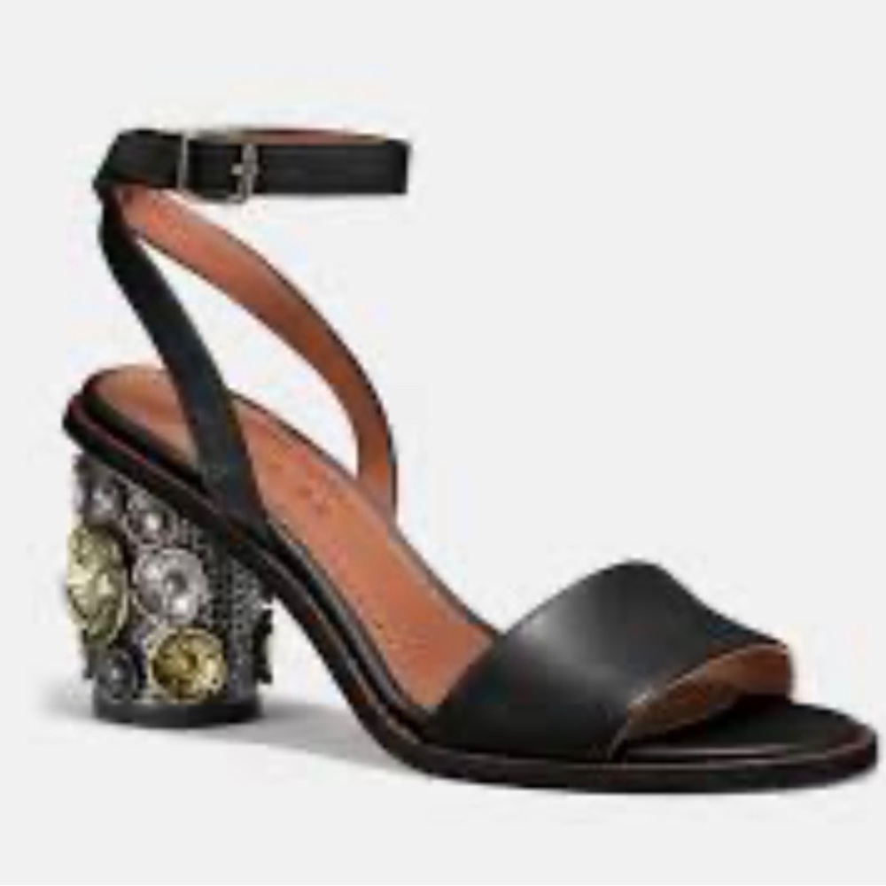 Women sandals